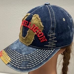 TRUE RELIGION CAP